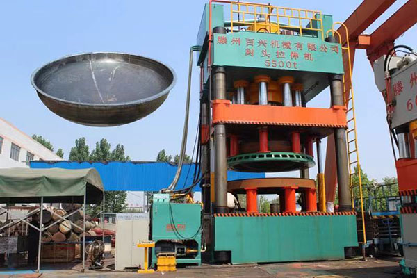 百興5500噸封頭液壓機(jī)