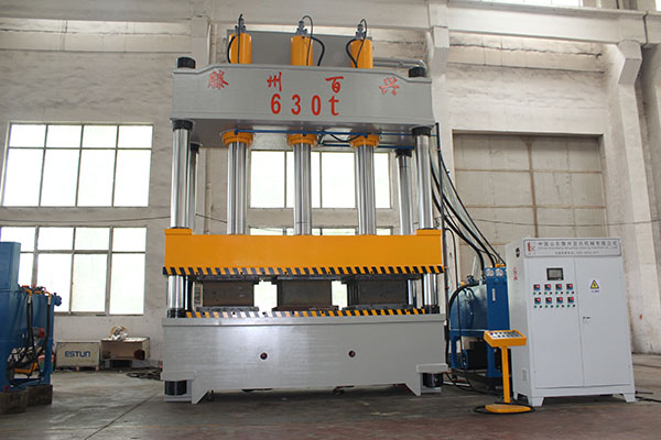 630噸復(fù)合井蓋液壓機